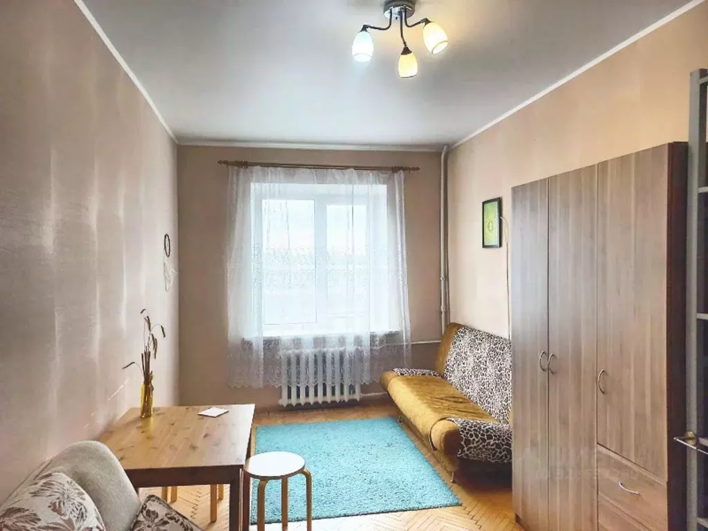 Комната Санкт-Петербург Курляндская ул., 32 - Фото 1