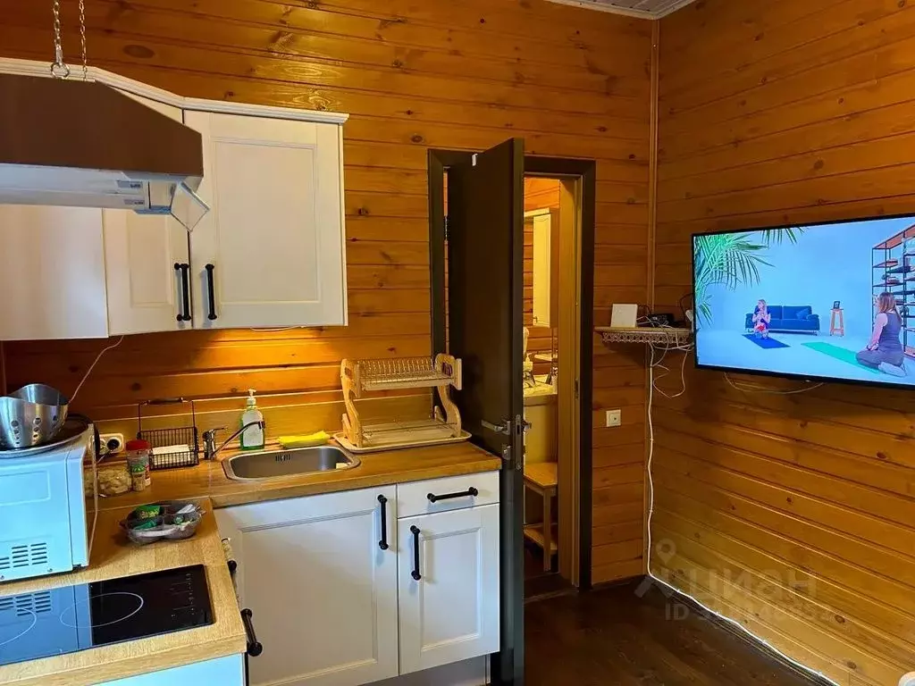 Дом в Красноярский край, Красноярск городской округ, пос. Минино ул. ... - Фото 2