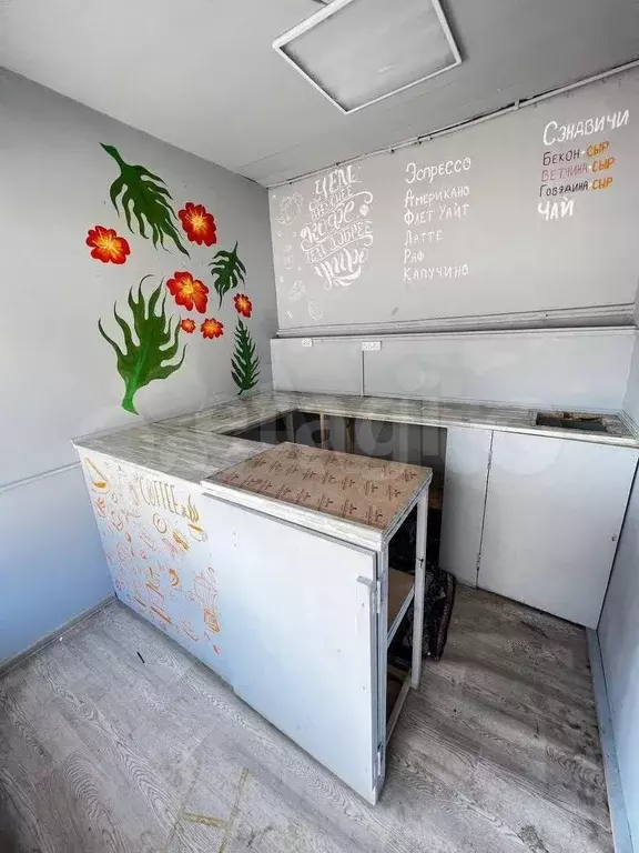 Продам торговое помещение, 6.4 м - Фото 1