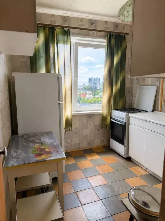 2-к кв. Белгородская область, Белгород ул. Губкина, 38 (47.9 м) - Фото 2