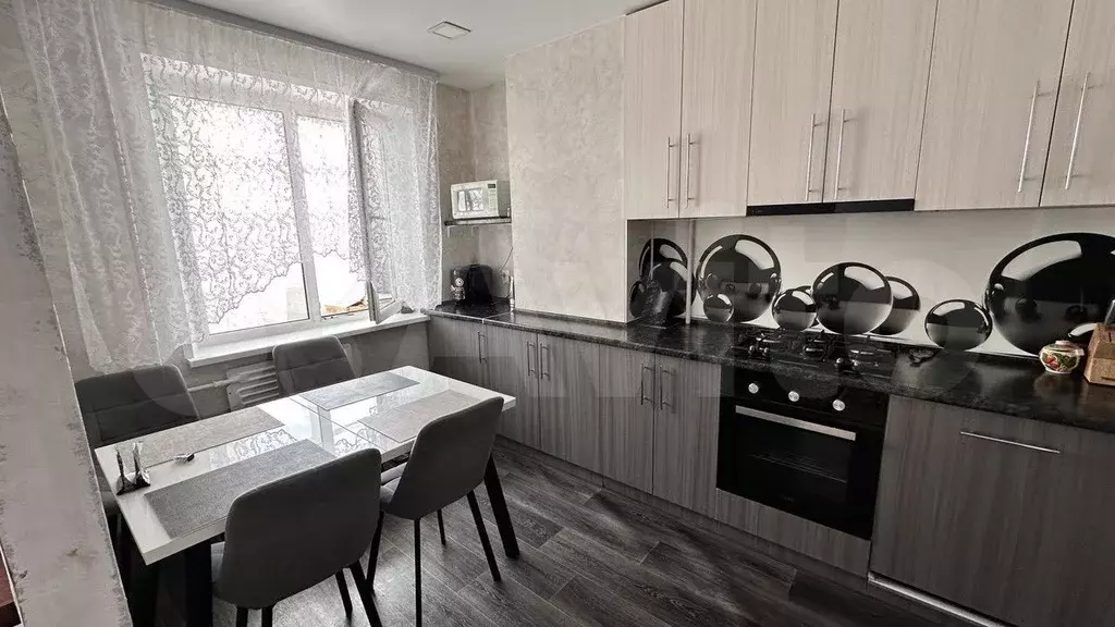 5-к. квартира, 102,4 м, 8/10 эт. - Фото 1