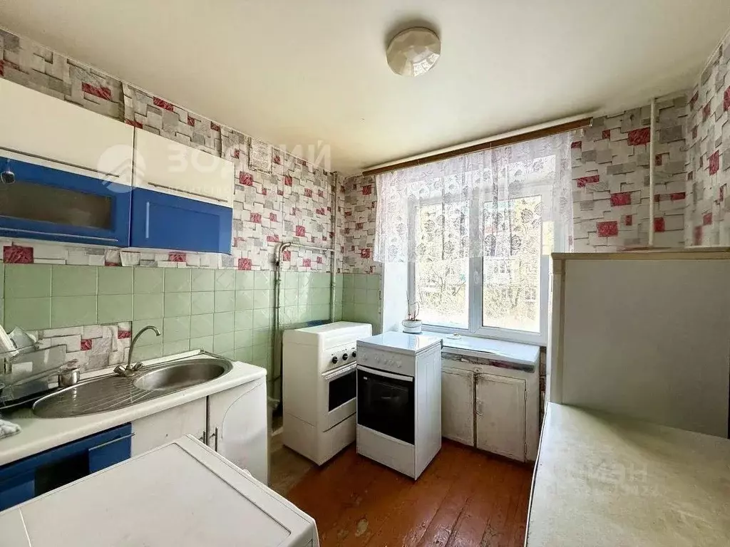 1-к кв. Чувашия, Канаш Трудовая ул., 2 (30.6 м) - Фото 1