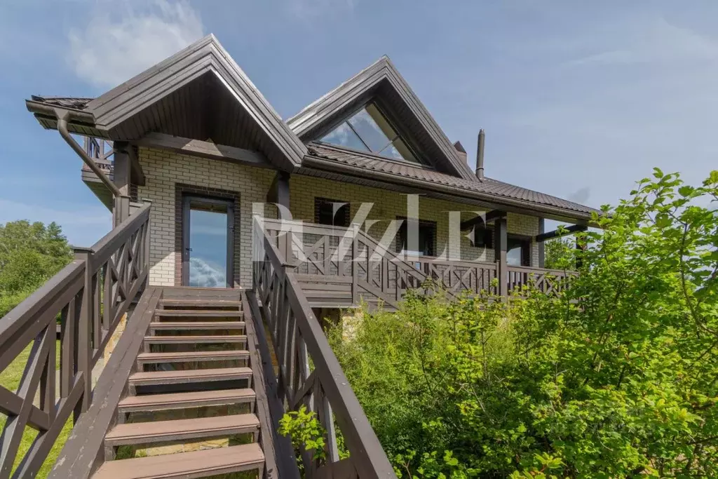 Дом в Ленинградская область, Выборгский район, Полянское с/пос, пос. ... - Фото 1