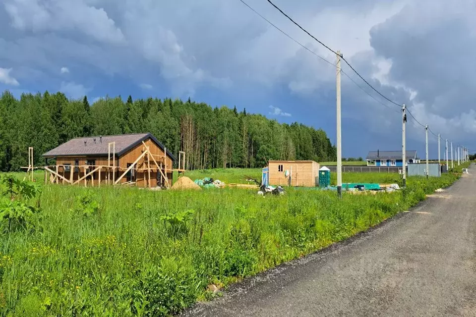 Участок в Московская область, Истра муниципальный округ, с. Онуфриево  ... - Фото 1