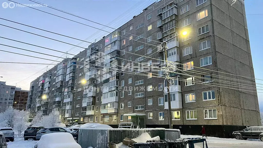 2-комнатная квартира: Мурманск, Кольский проспект, 102 (49.3 м) - Фото 1