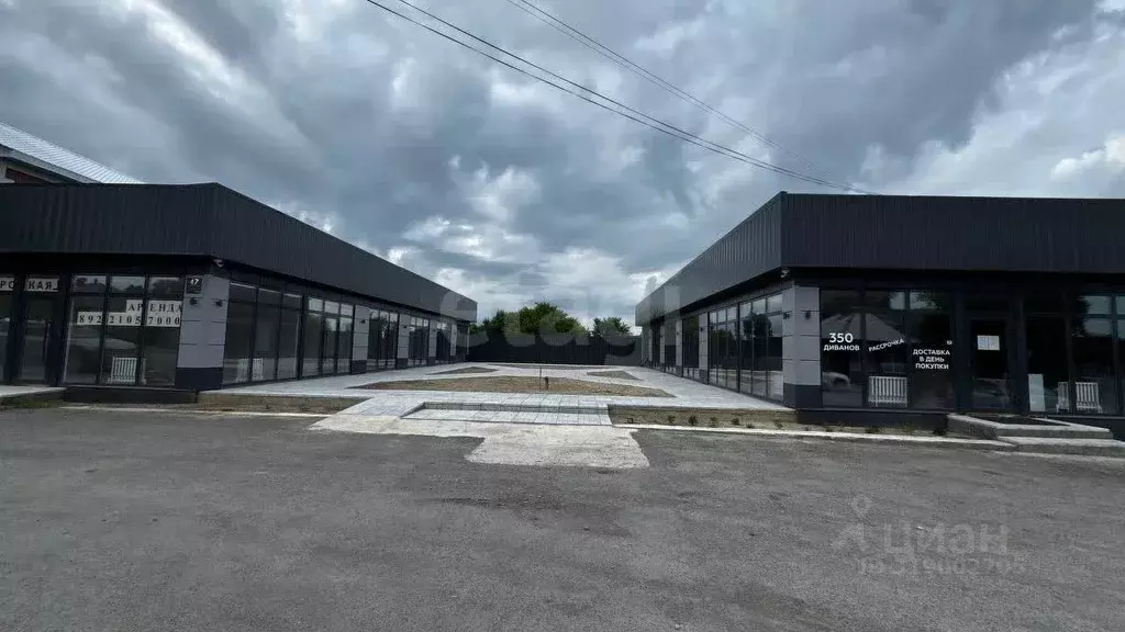 Торговая площадь в Свердловская область, Тугулым пгт ул. Ленина, 47 ... - Фото 1