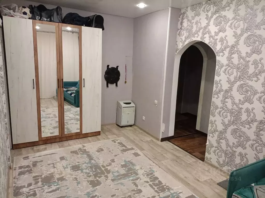 2-к кв. Саратовская область, Энгельс ул. Космонавтов, 8 (39.6 м) - Фото 2