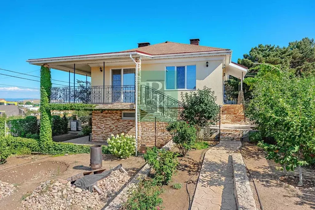 Дом в Севастополь ул. Почетная, 1 (175 м) - Фото 1