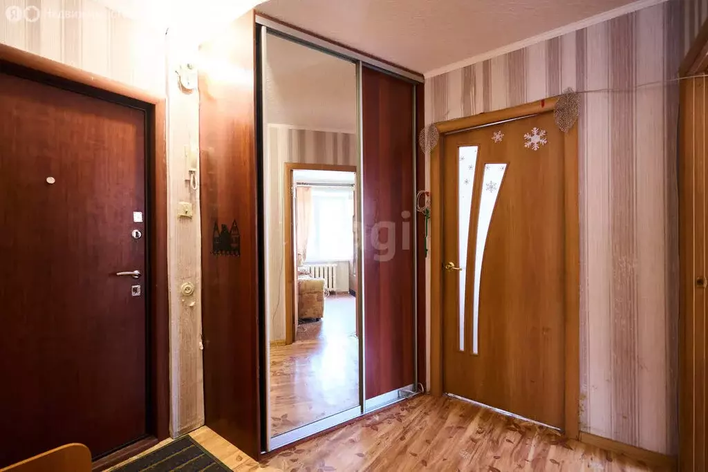3-комнатная квартира: Северск, улица Крупской, 2А (61 м) - Фото 1