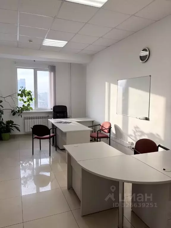 Офис в Иркутская область, Иркутск ул. Карла Либкнехта, 121 (38 м) - Фото 0