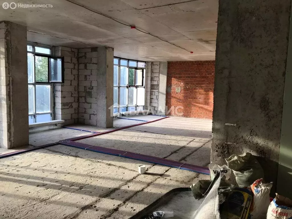 Квартира-студия: Грибки, Адмиральская улица, 6с1 (93.6 м) - Фото 1