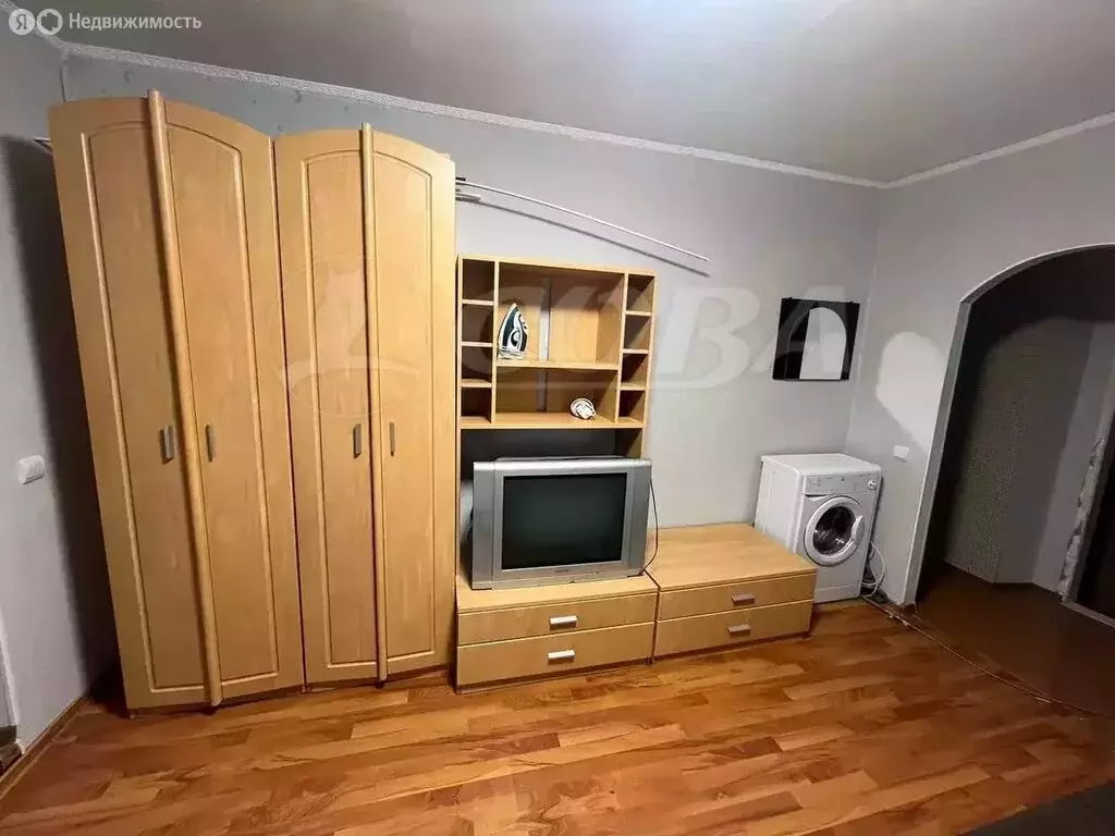 Квартира-студия: Тюмень, улица Бабарынка, 20А (18 м) - Фото 2