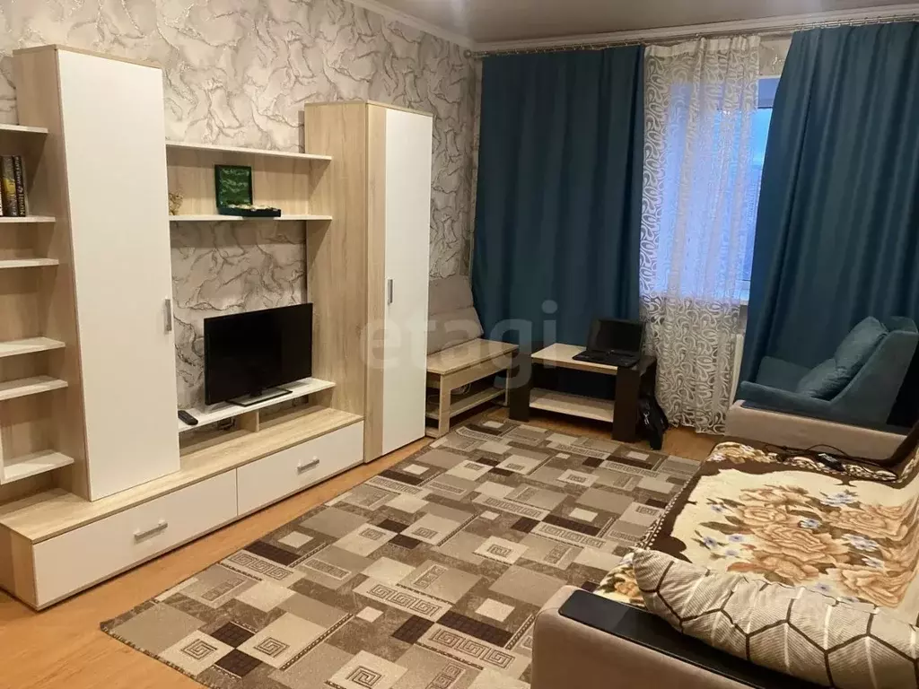 1-к кв. Тюменская область, Тюмень Олимпийская ул., 11 (67.0 м) - Фото 2
