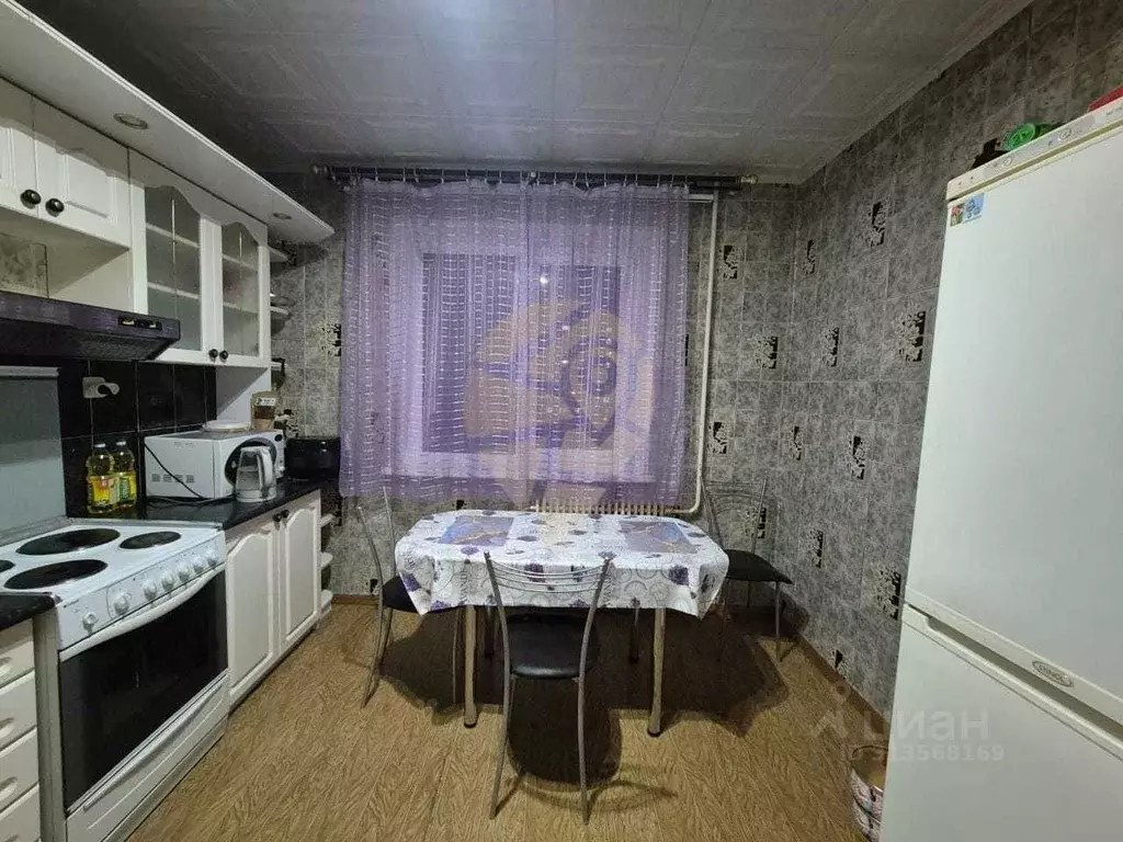 3-к кв. Белгородская область, Старый Оскол Восточный мкр, 14 (75.0 м) - Фото 0