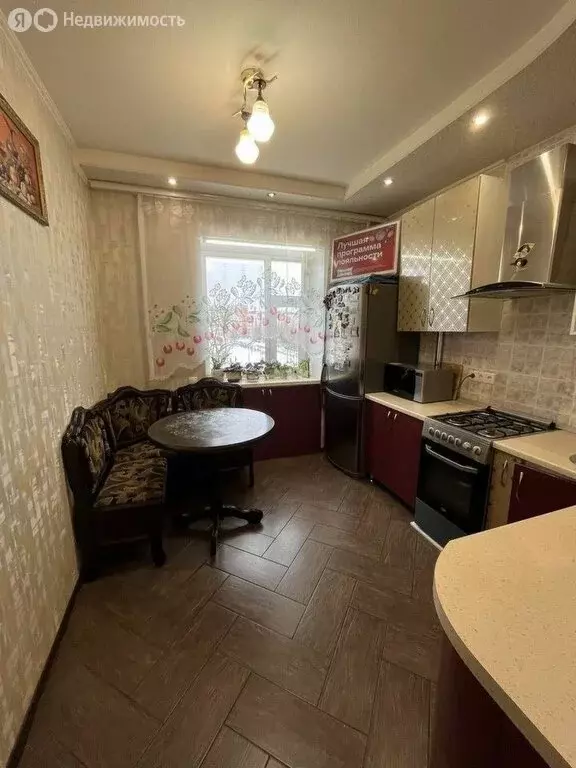 2-комнатная квартира: Новый Уренгой, район Северная Жилая Часть, ... - Фото 2