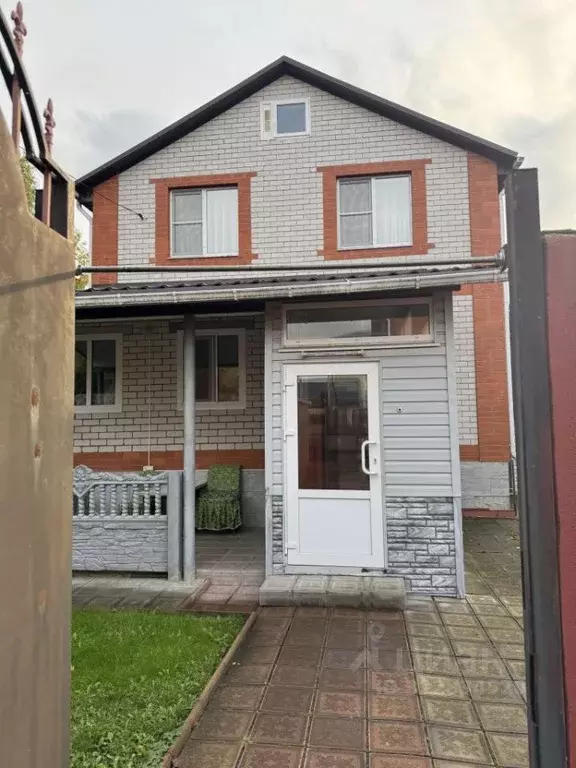 Дом в Орловская область, Орловский район, д. Киреевка ул. ... - Фото 1