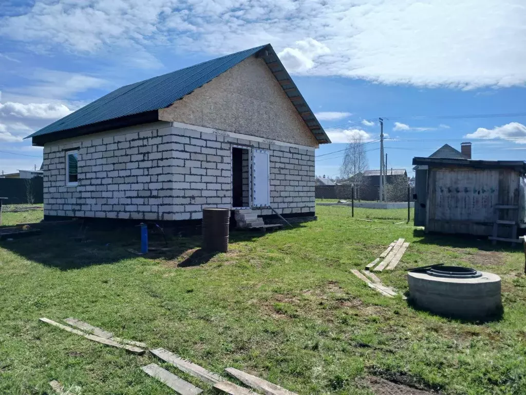 Дом в Пермский край, Краснокамский городской округ, д. Семичи ул. ... - Фото 0