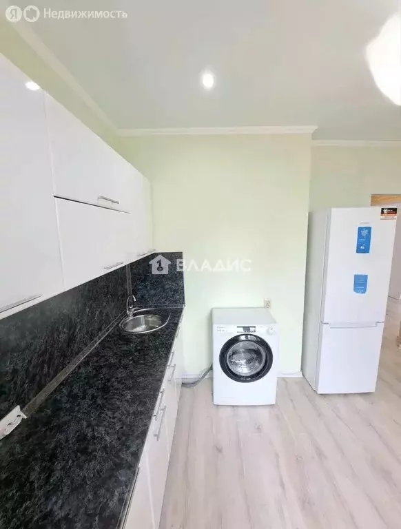 1-комнатная квартира: Стерлитамак, проспект Октября, 93 (37 м) - Фото 2