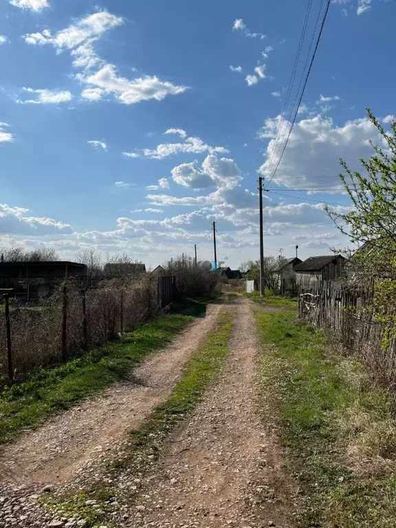 Участок в Башкортостан, Октябрьский Шоссейная ул. (7.9 сот.) - Фото 0