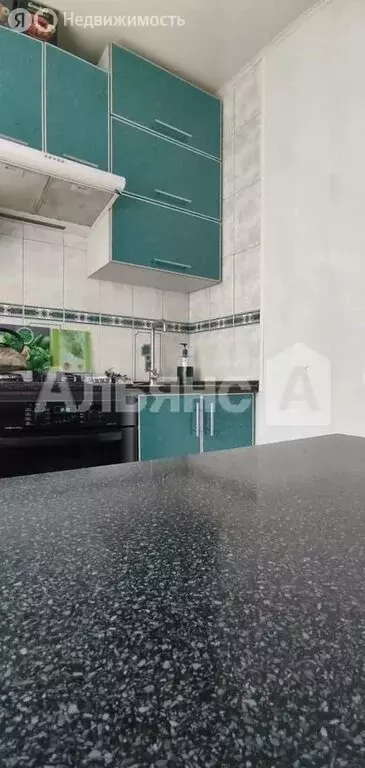 3-комнатная квартира: Быстрогорский, Спортивный переулок, 10 (40.5 м) - Фото 2