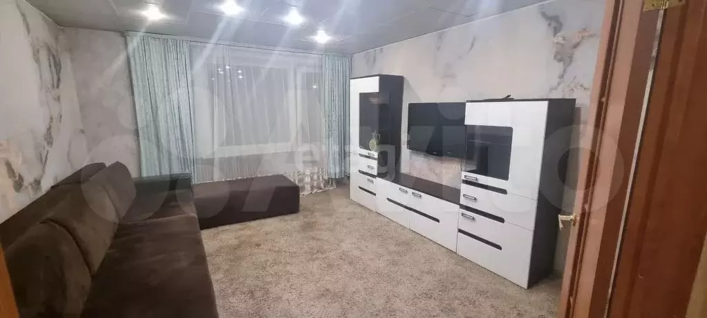 3-к. квартира, 61 м, 2/9 эт. - Фото 1
