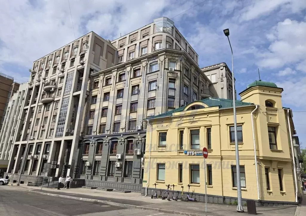 3-к кв. Нижегородская область, Нижний Новгород Большая Печерская ул., ... - Фото 1