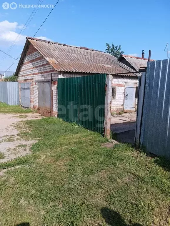 Дом в Уйское, улица Строителей (80 м) - Фото 0