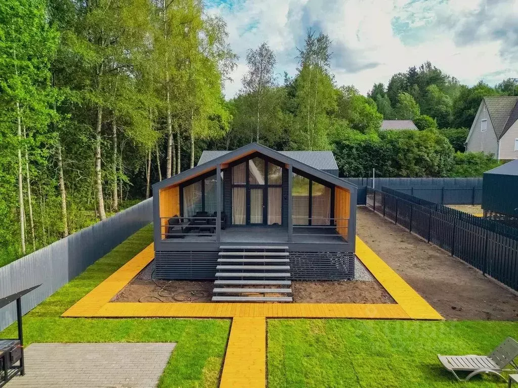 Дом в Ленинградская область, Выборгский район, Красносельское с/пос, ... - Фото 1