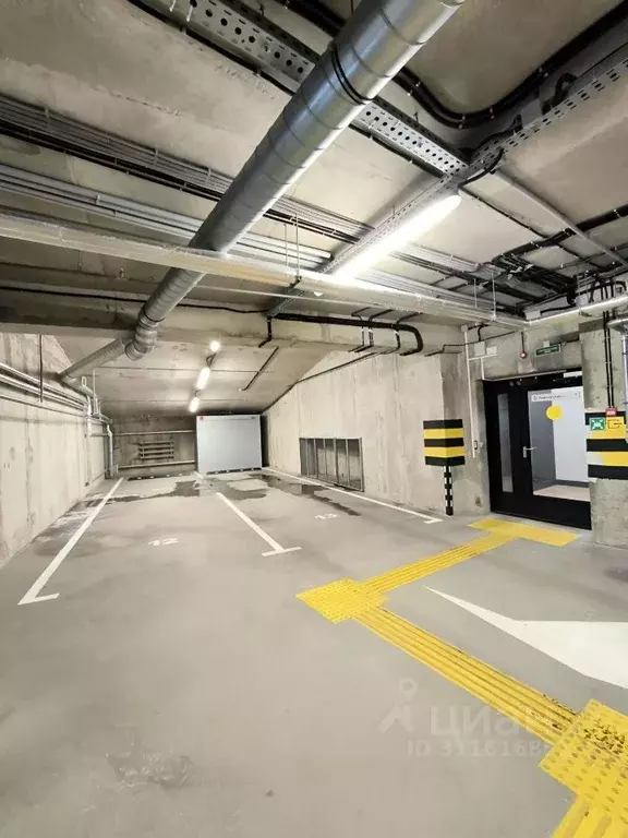 Гараж в Санкт-Петербург Приморский Квартал жилой комплекс (26 м) - Фото 1