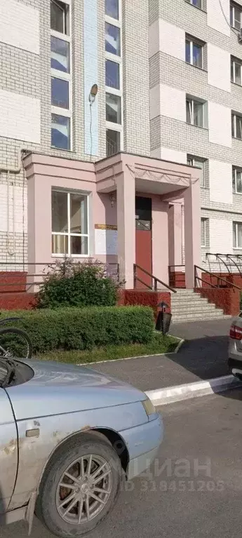 1-к кв. Брянская область, Брянск ул. Чернышевского, 12 (39.7 м) - Фото 0