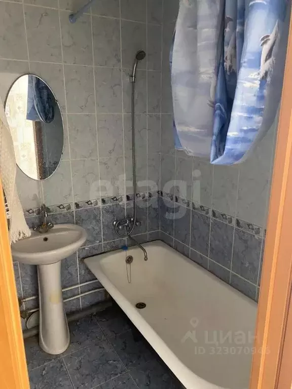 4-к кв. Кемеровская область, Прокопьевск ул. Обручева, 34 (60.1 м) - Фото 0