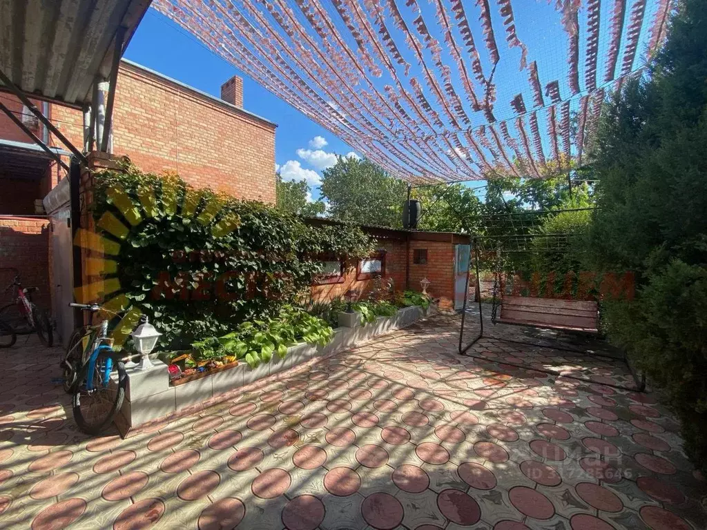 Дом в Краснодарский край, Ейск Харьковская ул. (158 м) - Фото 1