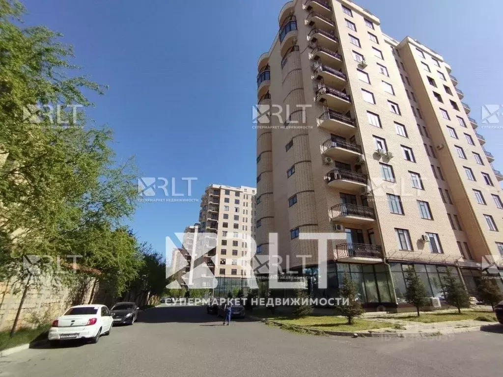 3-к кв. Дагестан, Махачкала ул. Ирчи Казака, 53Гк1 (150.0 м) - Фото 0