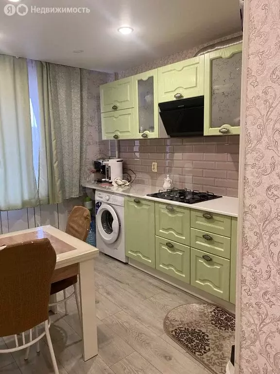 3-комнатная квартира: Ухта, проспект Ленина, 53 (61.9 м) - Фото 1