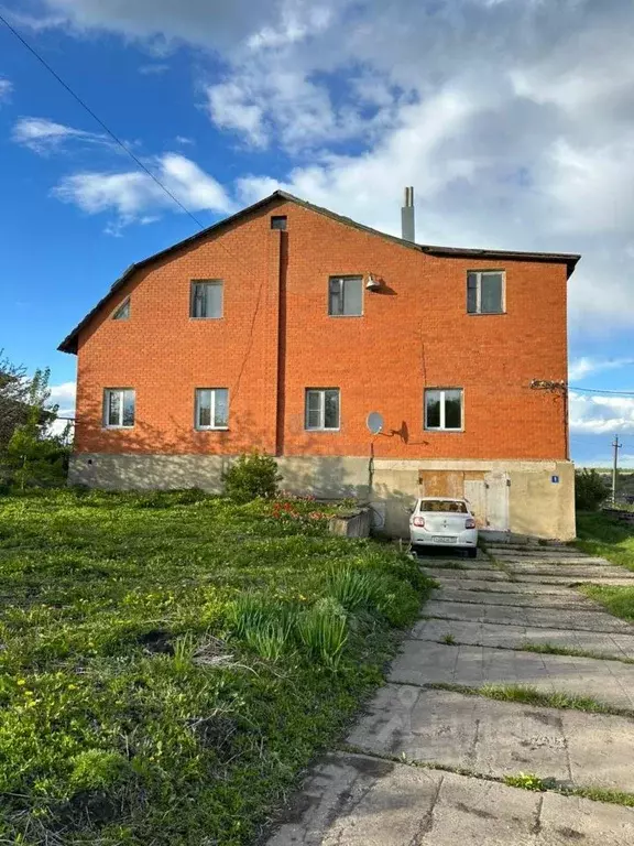 Дом в Тульская область, Новомосковск городской округ, с. Гремячее ул. ... - Фото 1