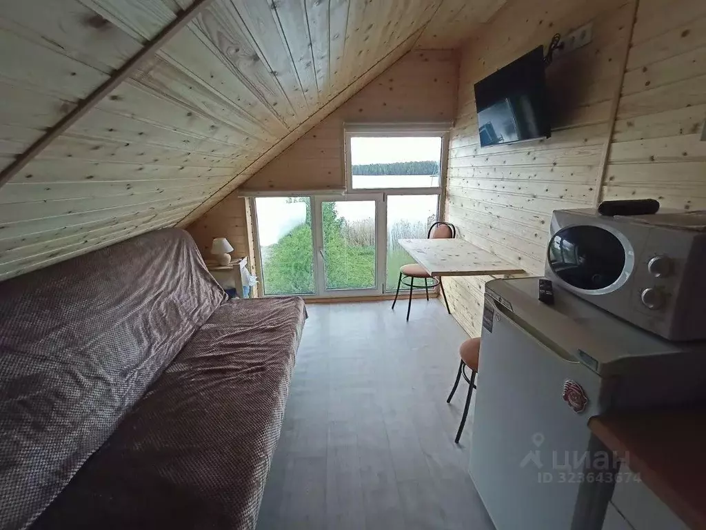 Дом в Ленинградская область, Приозерск А-121 Сортавала, 121-й км (25 ... - Фото 1