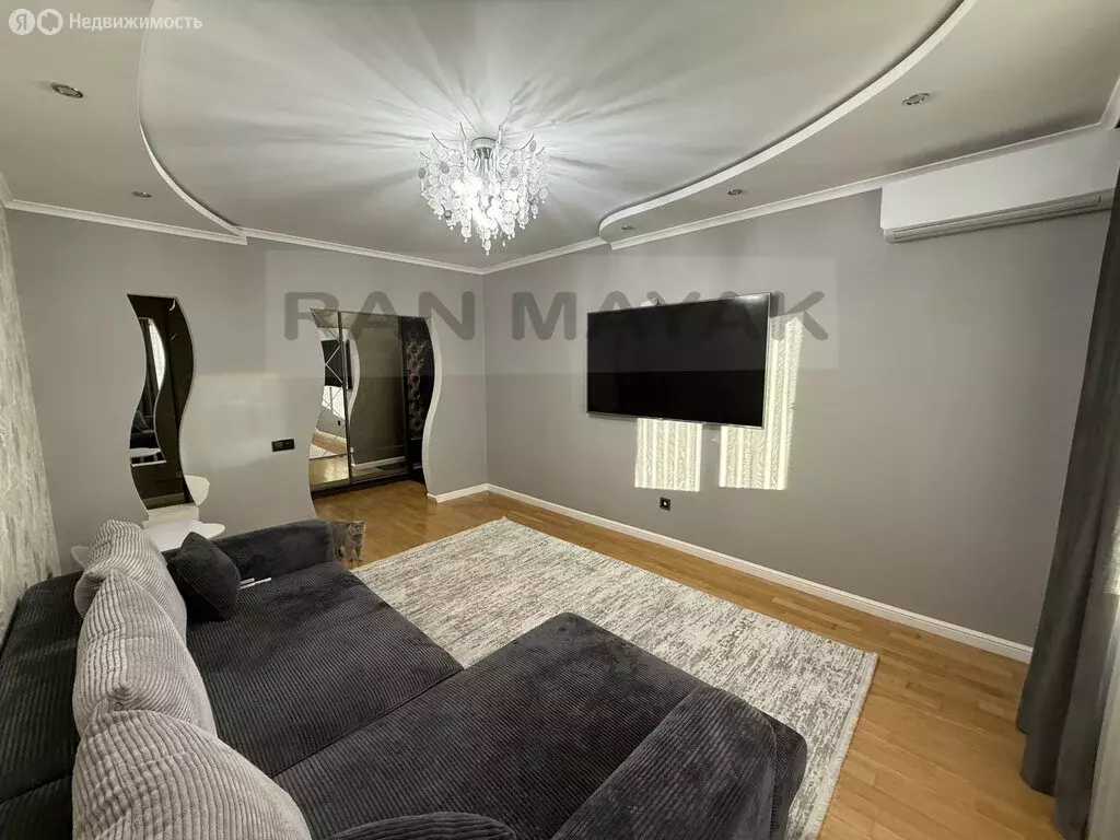 3-комнатная квартира: Майкоп, улица 12 Марта, 145 (67 м) - Фото 2