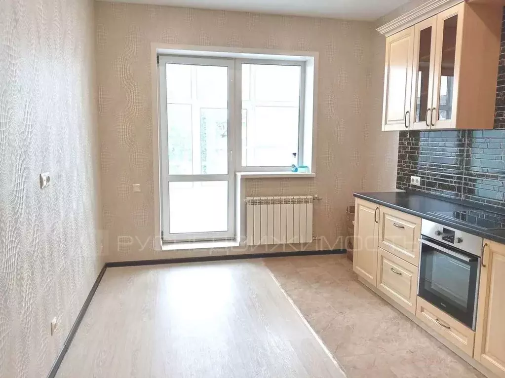 3-к кв. Кировская область, Киров ул. Альберта Лиханова, 10А (87.0 м) - Фото 2