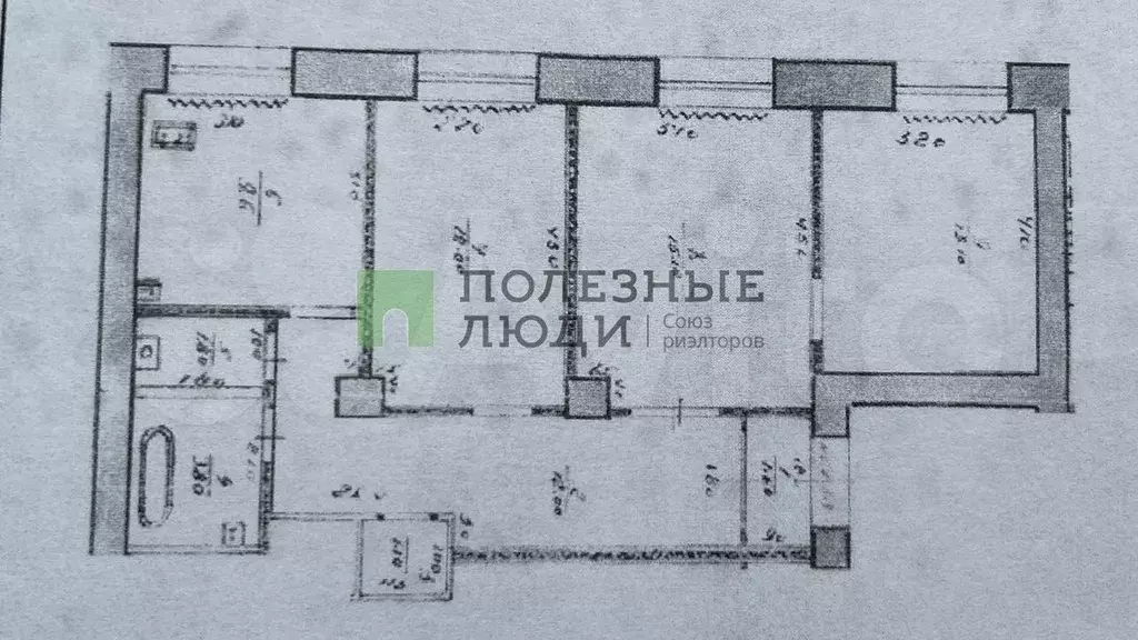 3-к. квартира, 70,1 м, 2/4 эт. - Фото 0