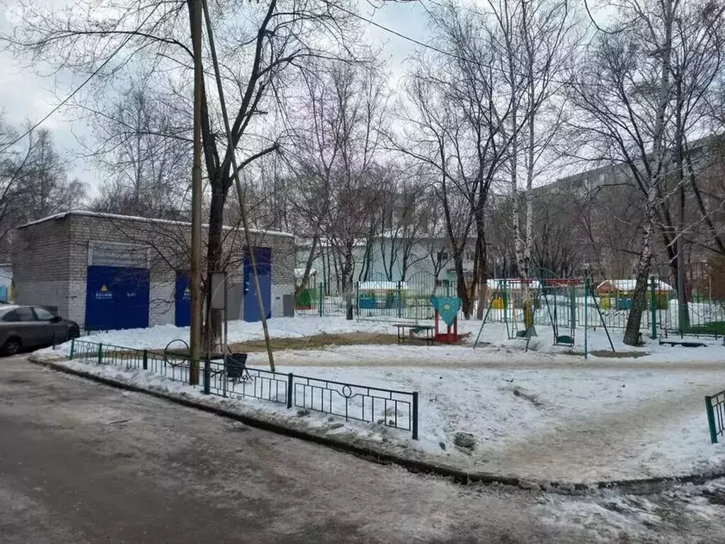 3-комнатная квартира: Тюмень, улица Самарцева, 34 (61.1 м) - Фото 1