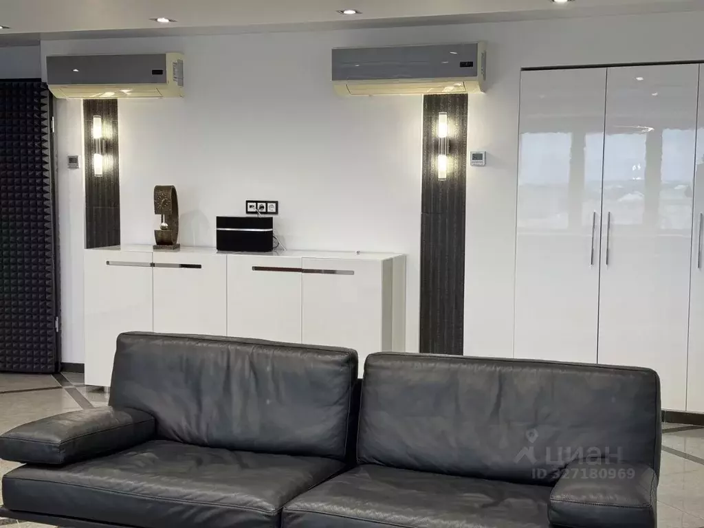 Офис в Самарская область, Тольятти Юбилейная ул., 40 (126 м) - Фото 2