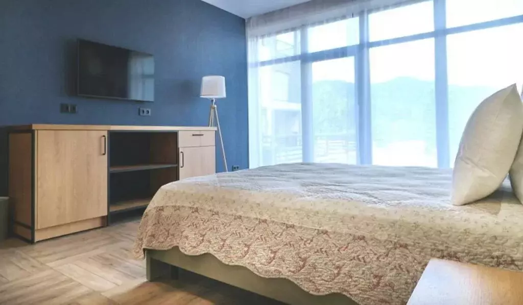 Комната Алтай, Турочакский район, с. Артыбаш Телецкая ул., 68 - Фото 2