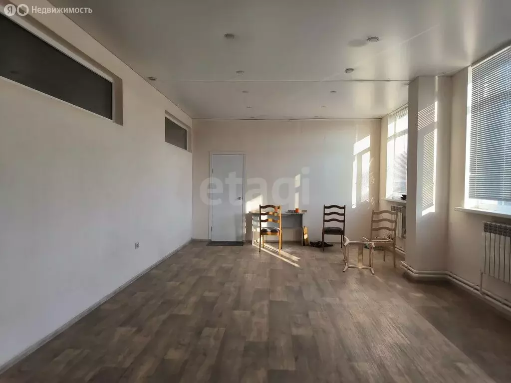 Офис (68 м) - Фото 2