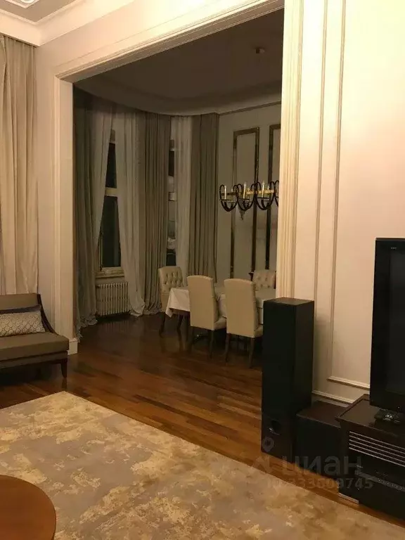 Квартира, 5 и более комнат, 226.8 м - Фото 1