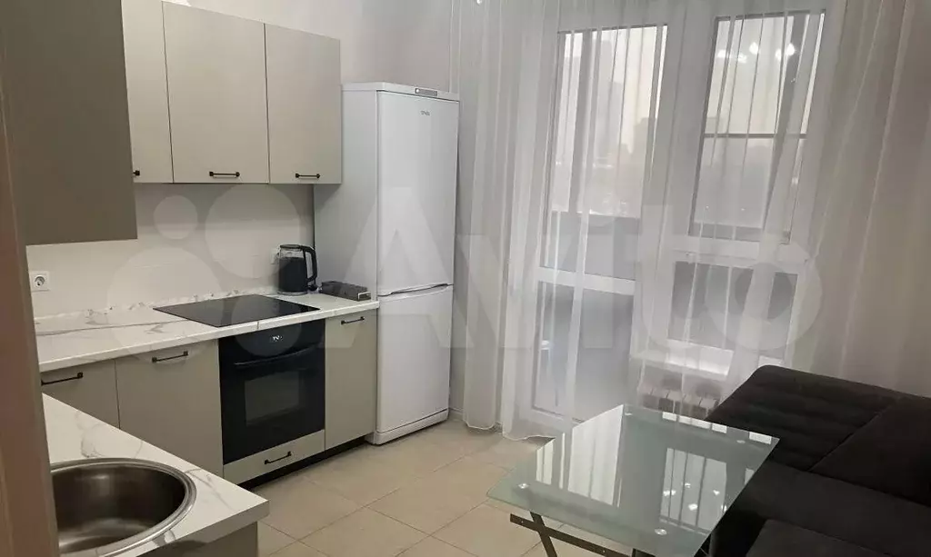 1-к. квартира, 38 м, 7/14 эт. - Фото 0