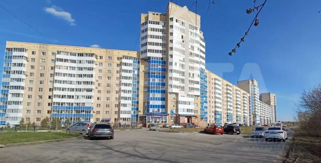 1-к кв. Омская область, Омск ул. 3-я Енисейская, 32/1 (49.7 м) - Фото 0