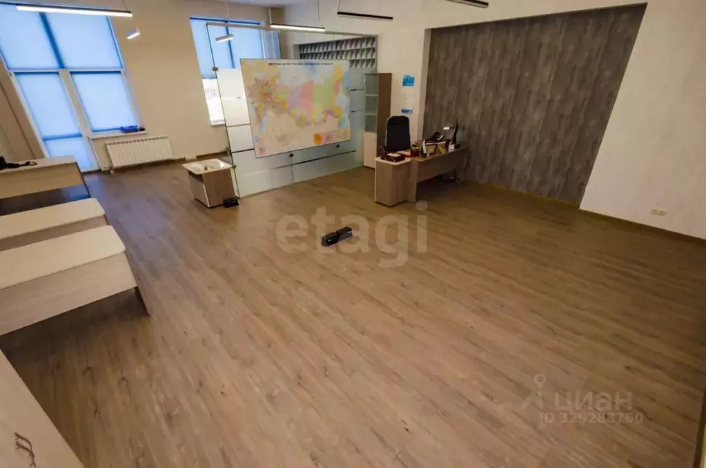 Офис в Свердловская область, Екатеринбург ул. Бажова, 68 (345 м) - Фото 2