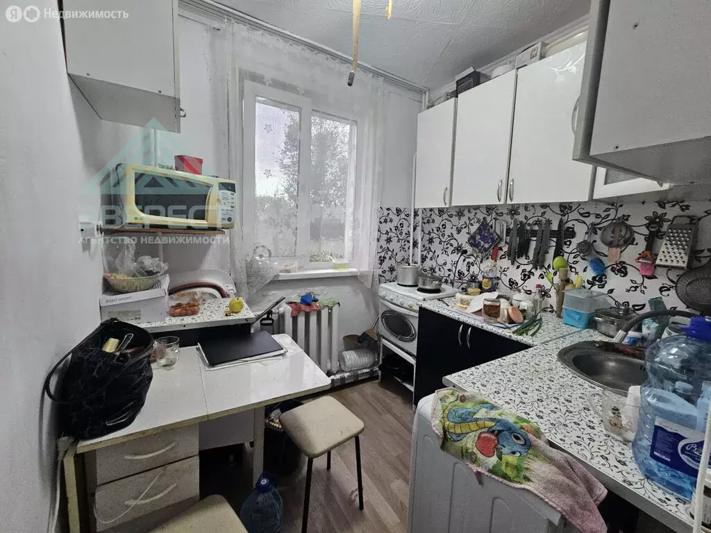 2-комнатная квартира: Усть-Абакан, улица 22-го Партсъезда, 18 (36 м) - Фото 0