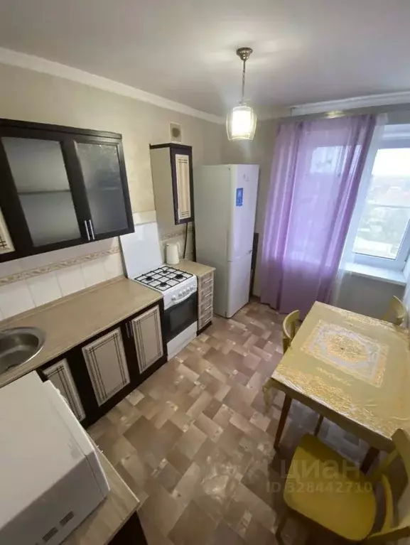 2-к кв. Краснодарский край, Армавир ул. Чичерина, 61 (55.0 м) - Фото 1