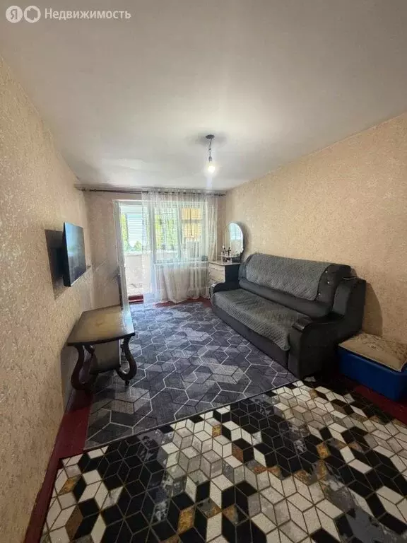 3-комнатная квартира: Махачкала, улица Лаптиева, 72 (73.5 м) - Фото 2